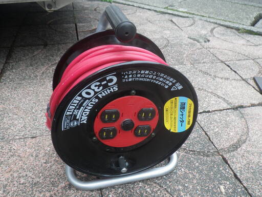 屋内用・100V電源ドラム ハタヤ シンサンデーリール C-30