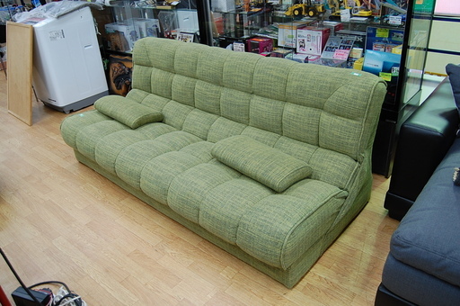 布製 緑色 3人掛け ソファベッド ロータイプ 幅190×奥90～120×高72㎝  ☆ PayPay(ペイペイ)決済可能 ☆ 札幌市 清田区 平岡
