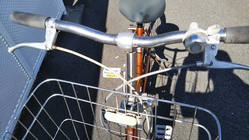 　ママチャリ　メーカー品　宮田の自転車　２６インチ　ゴールド