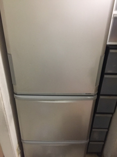両開き3段冷蔵庫！！！安いと思います！