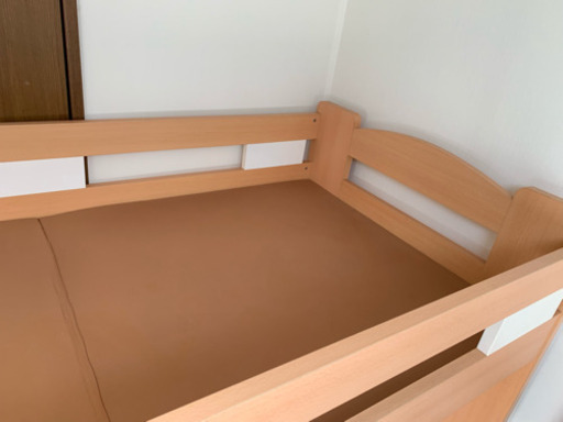 ロフト付きベッド