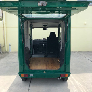 ウォークスルーバンの画像