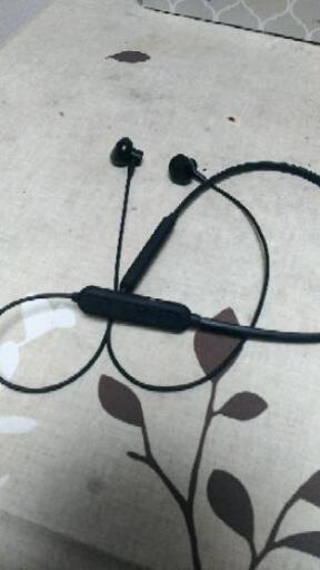 Bluetooth ワイヤレスイヤホン