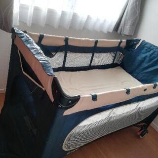 バシネット付きベビーベッド　プレイヤードの画像