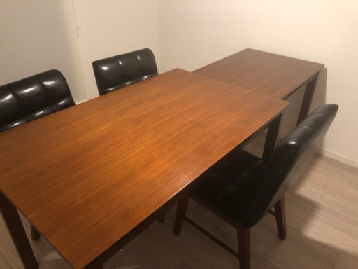 HR819 秋田木工 ダイニングテーブル T-5651 丸型テーブル ナラ材 I 在庫限り】大塚家具 秋田木工 ダイニングテーブル（丸） 「T-5651」 天