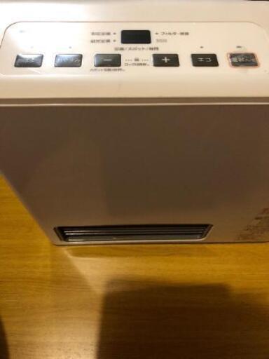 大阪ガス  ガスファンヒーター  2017年製の新しめ！