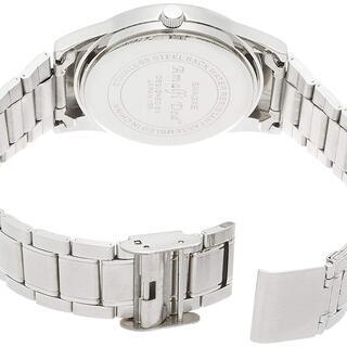 「ご成約済み」新品　日本製クオーツ　[アリアス] 腕時計 A33M25 メンズ シルバー　極小傷有　超格安！！日常生活用防水:3BAR　 国産クオーツムーブメント。　ベルトは、丈夫でさびにくいステンレスを使った、サイズ調整が簡単にできるフリーアジャストタイプ。　チプカシ　購入資金　にしたいです　　新品　カシオ　時計　と　交換可能　大阪　豊中駅　近くでお渡し　冠婚葬祭　にも使えますよの画像