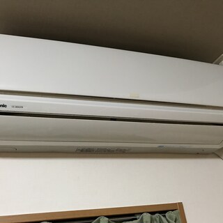 2013年製　パナソニックエアコン　！引き取り専用！