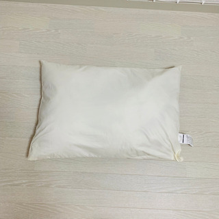 雲のような枕、もはや雲