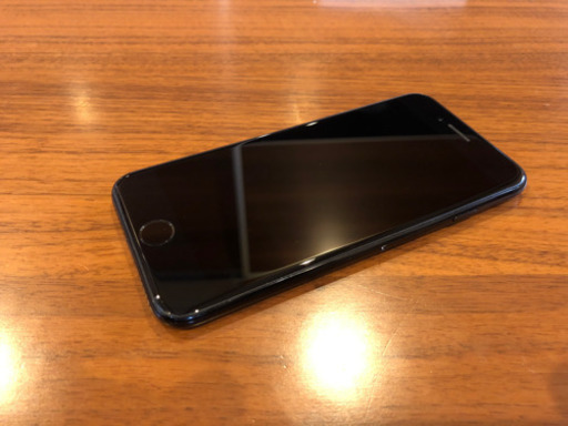iPhone7 128Gジェットブラック SIMフリー