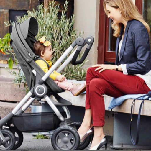 【値下げ★】大人気✩︎ STOKKE（ストッケ） スクート2 ベーシックキット
