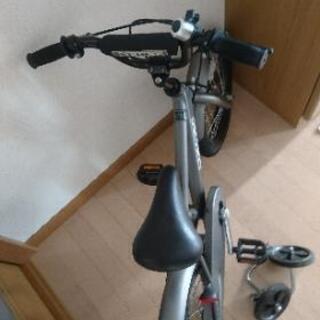 子供用自転車の画像