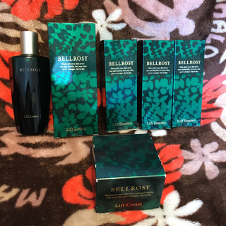 ベルロージィ 化粧水、美容液、クリーム