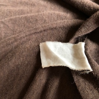 無印良品 ロングピローとカバーの2点セット ！薄シミあり！ ブラウン系の画像