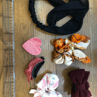 ヘアアクセサリー10点の画像