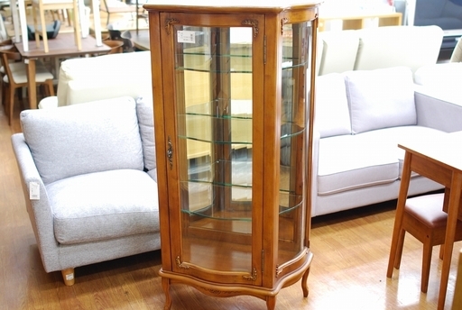 FIORE（フィオーレ）の1枚扉キャビネットが買取入荷致しました！