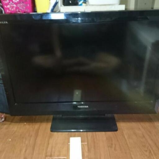 液晶テレビ TOSHIBA REGZA