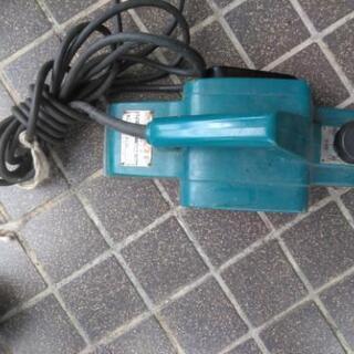 マキタ電気カンナ