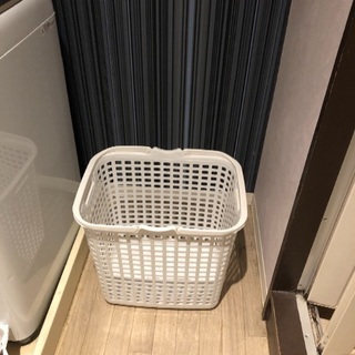あると便利 キャスター付きランドリーバスケットの画像