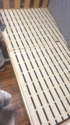 セミダブルベッド
