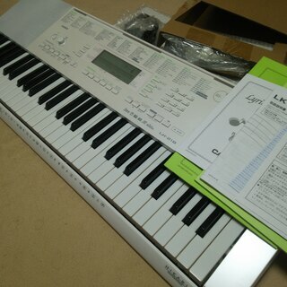 美品 キーボード CASIO カシオ LK-218の画像