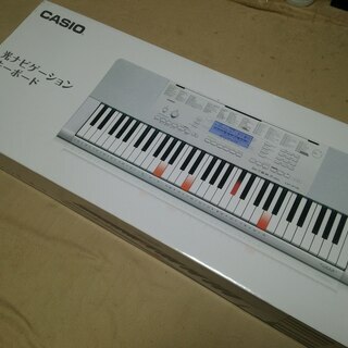 美品 キーボード CASIO カシオ LK-218の画像