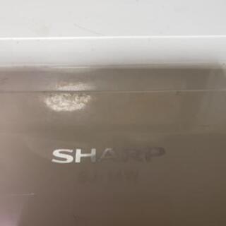 (お取引中)SHARP 冷蔵庫　SJー14w　2011年製の画像