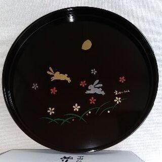 値下げ！【新品】市田ひろみプロデュース　お盆 &  菓子鉢（都月うさぎ）　1つ　1500円　の画像