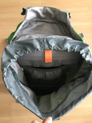 deuter ドイター 登山リュックサック30ℓ 雨カバー付き