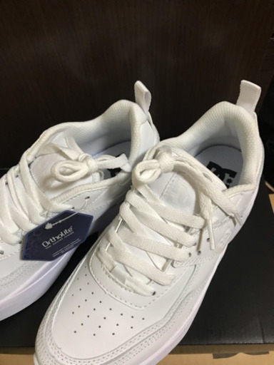 DCスニーカー 未使用