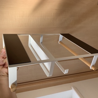 キッチン用品　冷蔵庫に貼るキッチンペーパーホルダーの画像