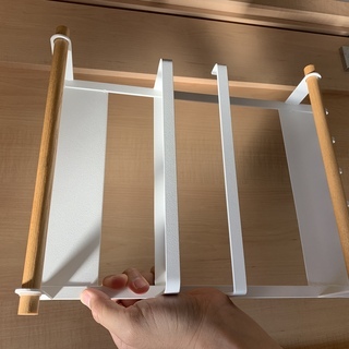 キッチン用品　冷蔵庫に貼るキッチンペーパーホルダーの画像