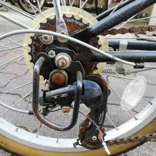 折りたたみ自転車の画像