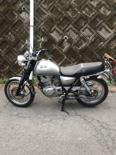 スズキ ボルティー 250 単気筒シングル ベース車