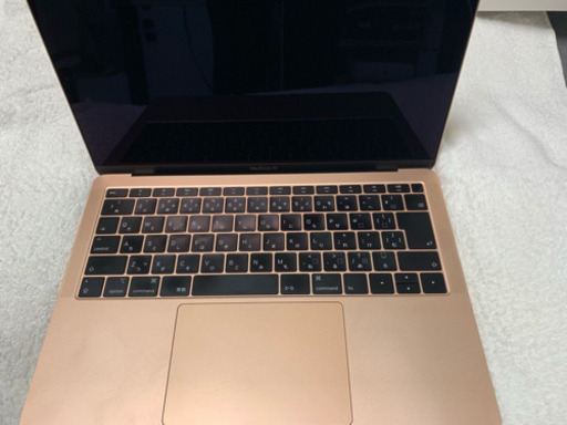 【交渉中】MacBook Air2018 8Gメモリ128G