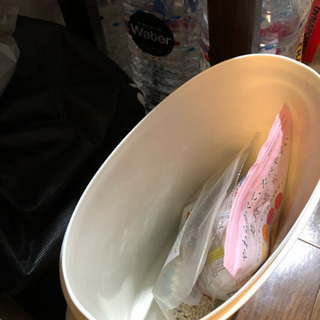 お米ストッカー
