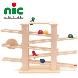 nic社 スロープのおもちゃ