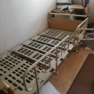 お話中　差し上げます。介護用ベッド　3モーターセミWサイズ