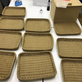 【未使用品】パン屋さんで使うカゴ１０籠セットの画像