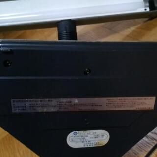 電気スタンド　日立製の画像