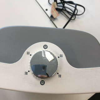 セラミックファンヒーターの画像