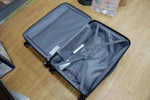 開封未使用 Samsonite キャリーケース ブラック キャスター付き キャリーバッグ 幅50×奥33×高73㎝ 旅行カバン サムソナイト ☆ PayPay(ペイペイ)決済可能 ☆ 札幌市 清田区 平岡