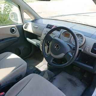 ライフ 12日で削除します。4WD 車検11月13なので格安で .名義変更自分でしてくださる方は、15000円でお譲りします。の画像