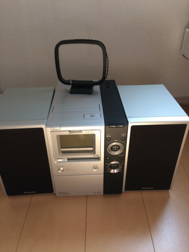 パナソニックコンポ決まりました。