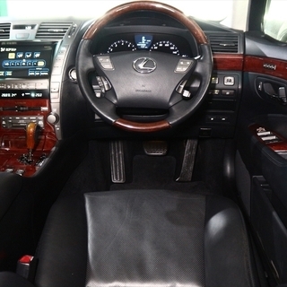 【車検２年付】  レクサス LS460 バージョンS Iパッケージ 純正HDDナビ/地デジ/バックモニター☆自社ローン・オートローン全国対応の画像