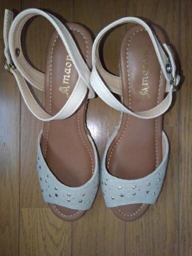 新品 未使用 レディースサンダル　【他の靴と合わせて2つで2000円！】