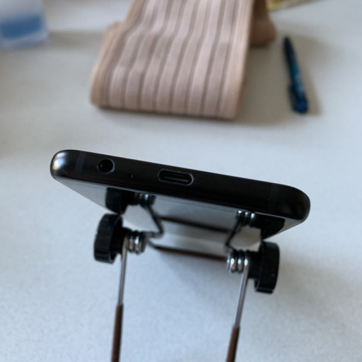 海外版 GALAXY A8 (2018)