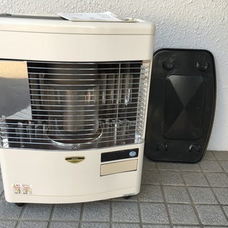 サンポット社製　FF密閉式石油ストーブ　