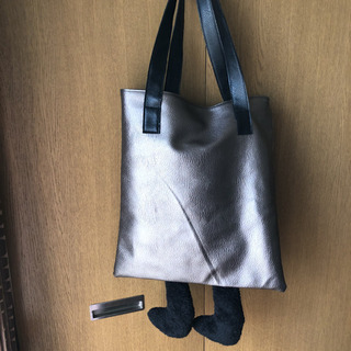 くまちゃん付きバックの画像