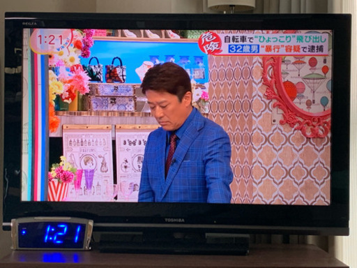 TOSHIBA  REGZA 40型テレビ(商談中)
